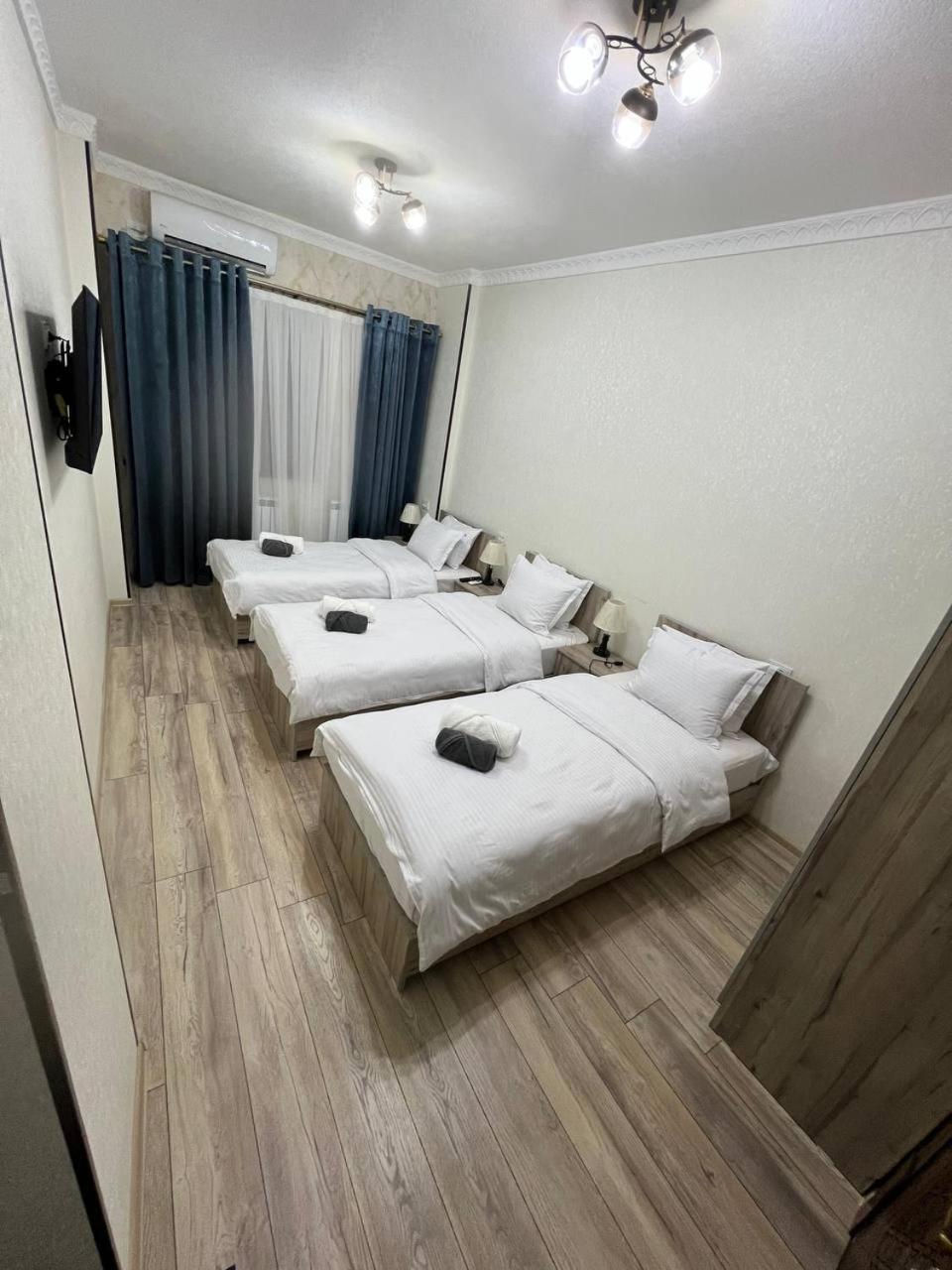 Everland Guest House Buchara Exteriör bild
